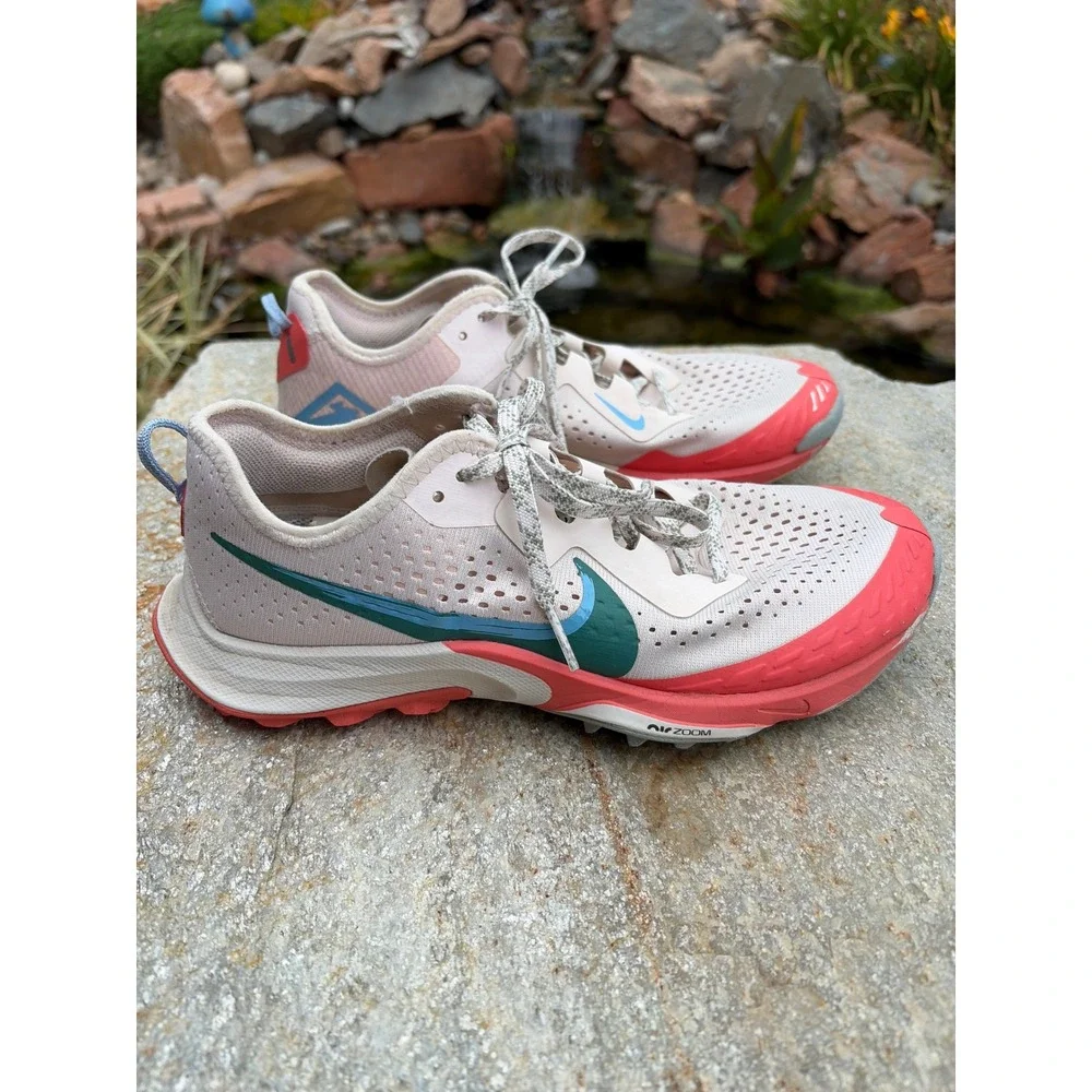 Nike Air Zoom Terra Kiger 7 Trail Running Shoes Pink Red CW6066-600 Mens 8